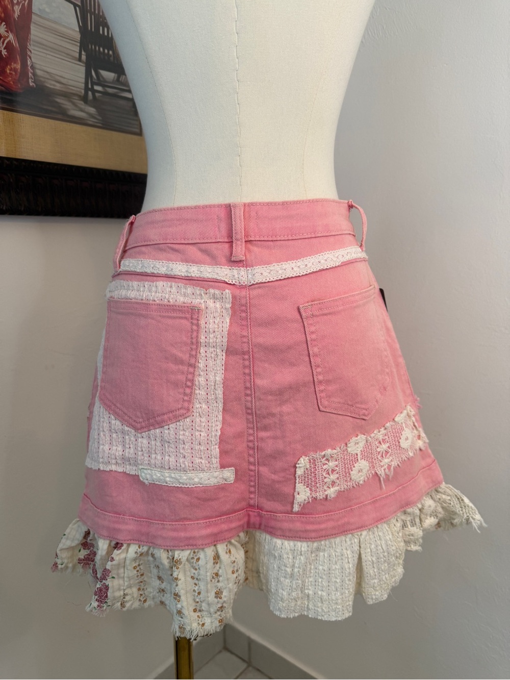 POL Pink Mini Skirt with Lace Trim - Picture 2 of 3